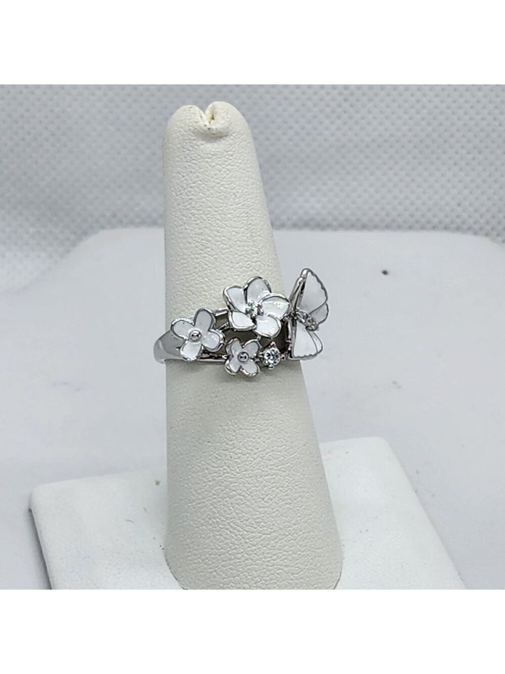 Brand New Sterling Silver 925 Butterfly Flowers Ring